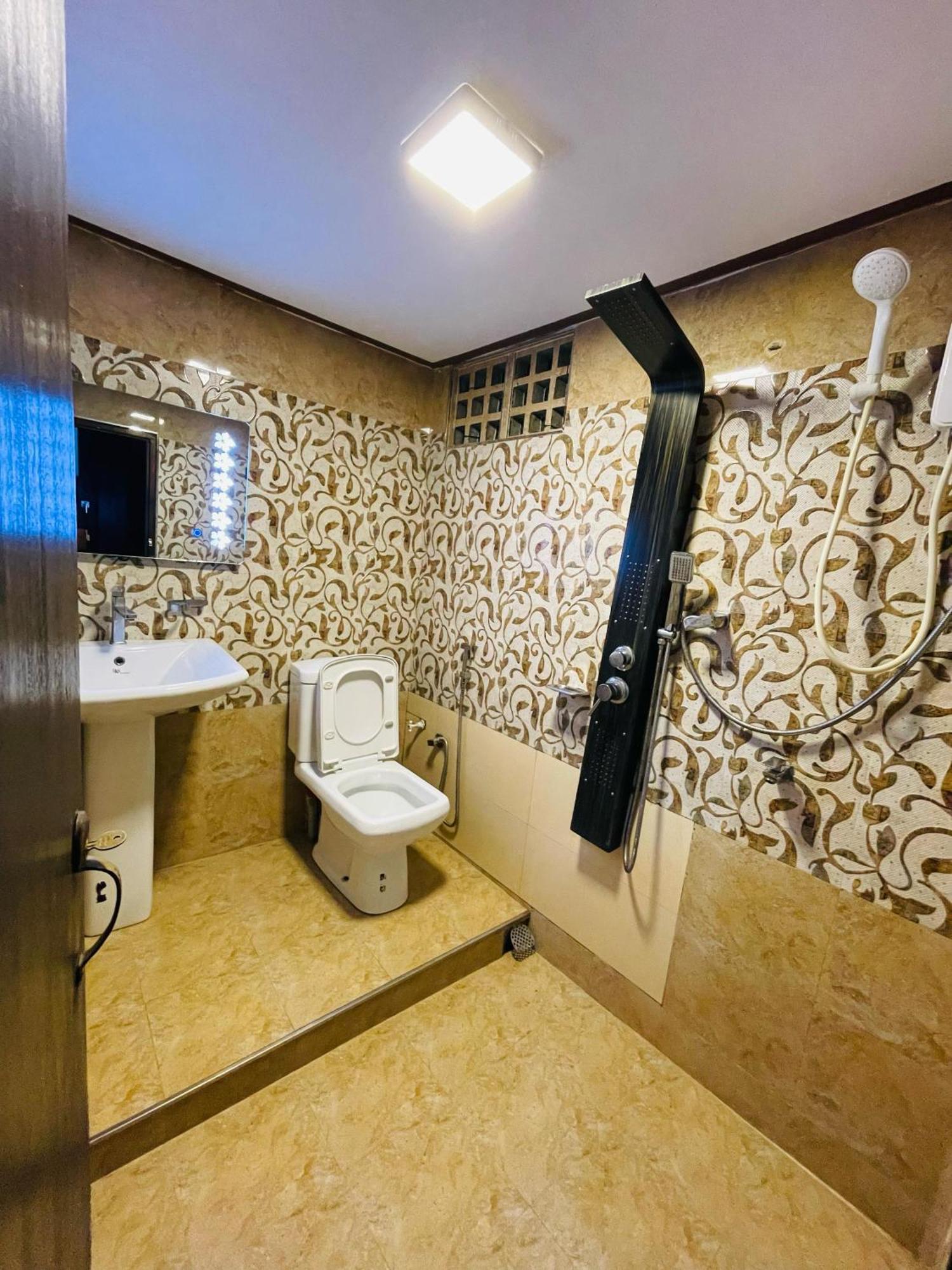 BW Residence Kalmunai Luaran gambar